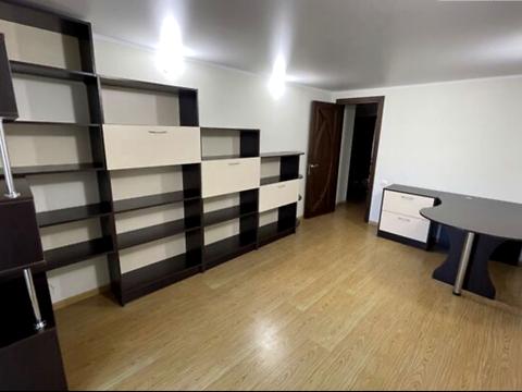 квартира за адресою Тополина вул., 30