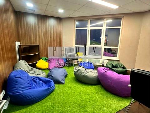 комерційна за адресою Кловський узвіз (Кловський), 7a