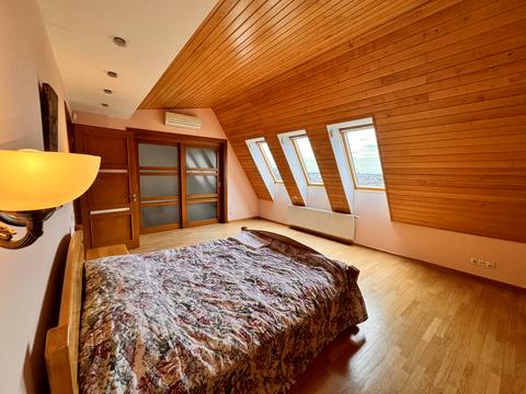 квартира за адресою Олекси Новаківського вул., 8