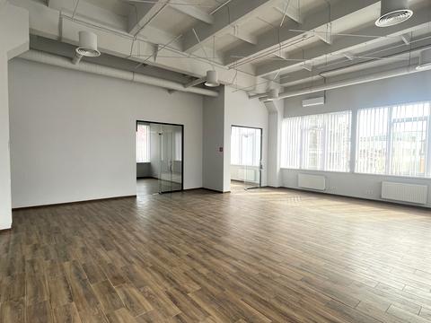 комерційна за адресою Князів Острозьких вул. (Московська), 23