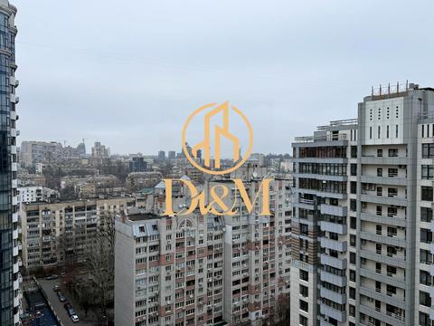 квартира за адресою Андрія Верхогляда вул. (Михайла Драгомирова), 4