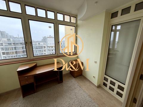 квартира за адресою Андрія Верхогляда вул. (Михайла Драгомирова), 4