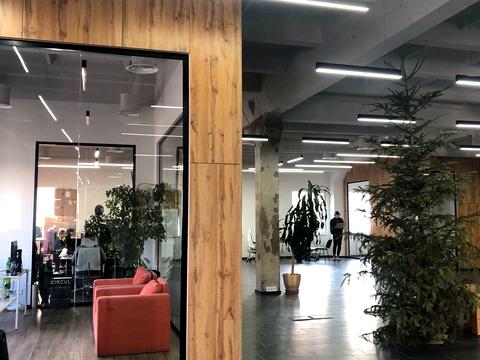 комерційна за адресою Князів Острозьких вул. (Московська), 23