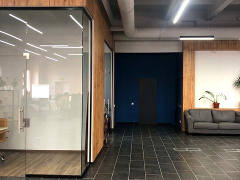 комерційна за адресою Князів Острозьких вул. (Московська), 23