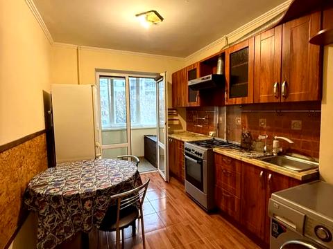 квартира по адресу Небесной Сотни просп. (Маршала Жукова), 10-Б