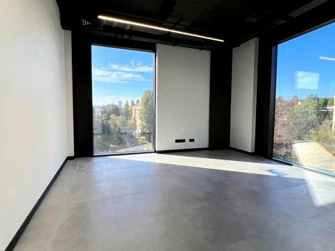 коммерческая по адресу Красиловская ул., 9