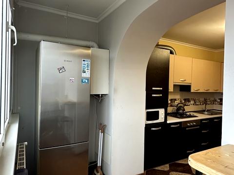 квартира за адресою Василя Симоненка вул., 3б