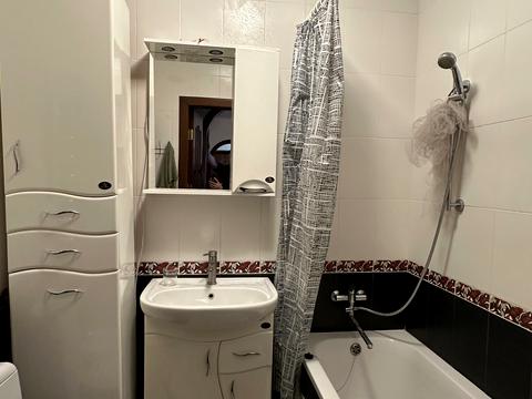 квартира за адресою Василя Симоненка вул., 3б