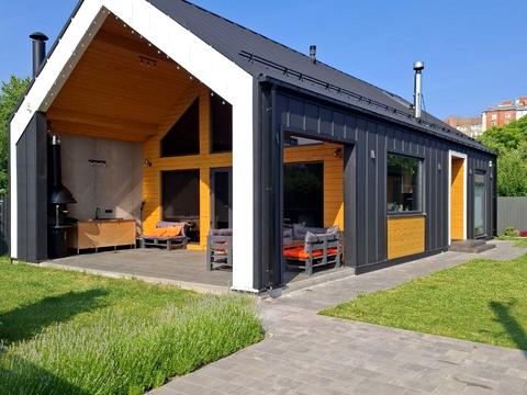 будинок за адресою Івано-Франківськ, бистриця Надвірнянська, 1