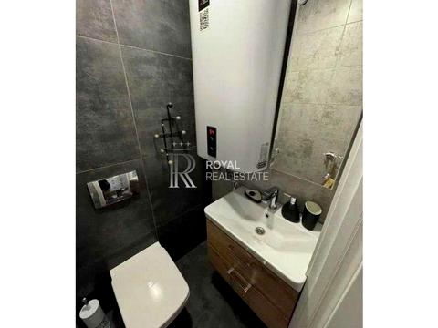 квартира за адресою Гетьмана Кирила Розумовського вул. (Миколи Краснова), 12