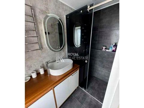 квартира за адресою Гетьмана Кирила Розумовського вул. (Миколи Краснова), 12