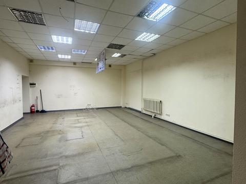 комерційна за адресою Автопаркова вул., 7