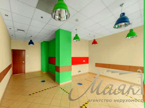 коммерческая по адресу Николая Амосова ул., 12