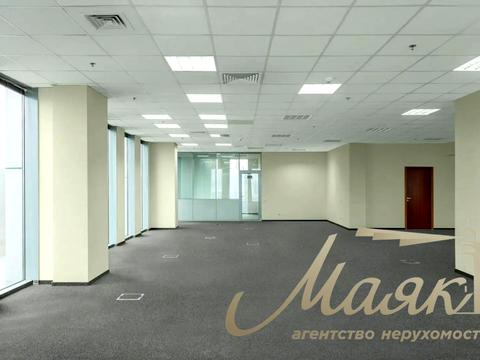 коммерческая по адресу Николая Амосова ул., 12