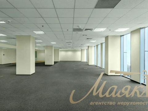 коммерческая по адресу Николая Амосова ул., 12