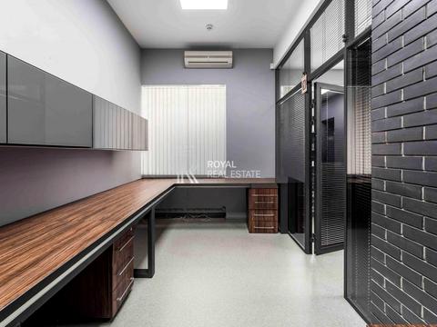 комерційна за адресою Лютеранська вул., 21/12