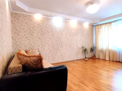 квартира за адресою Лариси Руденко вул., 10-Б