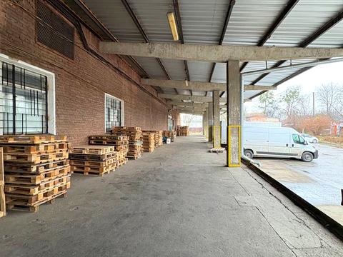 комерційна за адресою Максимовича вул., 8