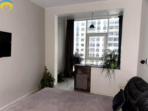 квартира за адресою Одеса, Перлинна вул., 4