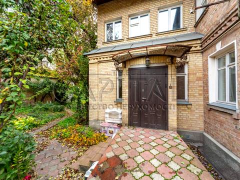 дом по адресу Петропавловская пл.