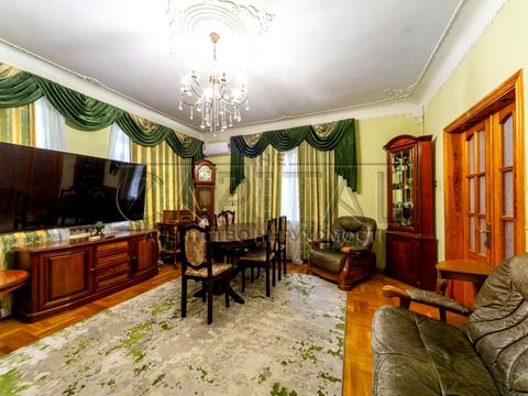 дом по адресу Петропавловская пл.