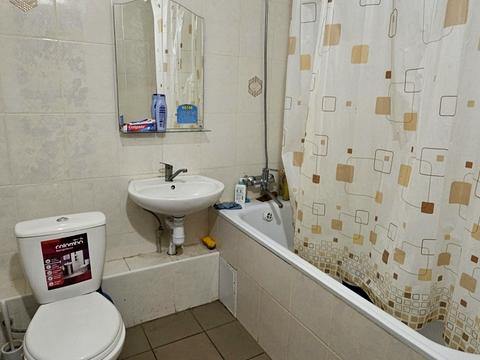 квартира за адресою Бориса Гмирі вул., 12-Б