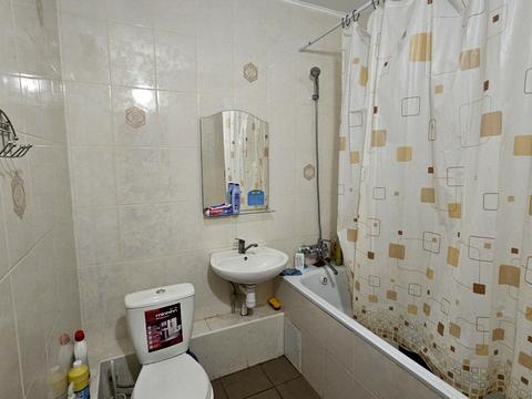 квартира за адресою Бориса Гмирі вул., 12-Б