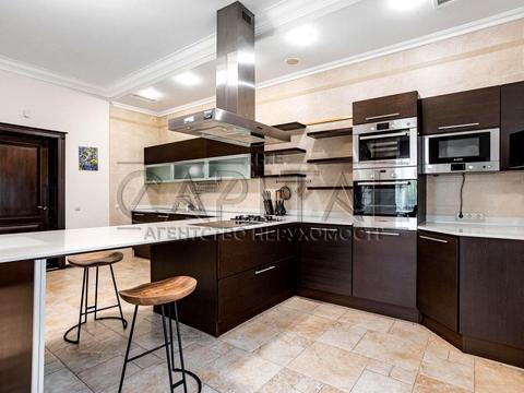 будинок за адресою с. Лісники, Квіткова