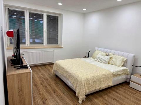 квартира за адресою Похила вул., 5