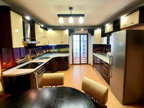 квартира за адресою Добровольців вул. (Маршала Говорова), 10/6