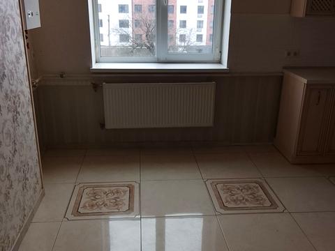 квартира за адресою Комарова, 40а