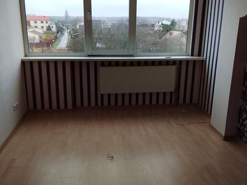 квартира за адресою Комарова, 40а