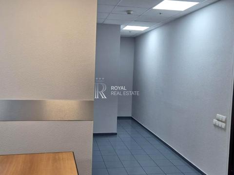 комерційна за адресою Фізкультури вул., 30В