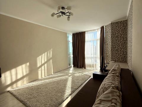 квартира за адресою Червоної Калини просп., 72