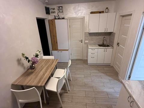 квартира за адресою Перлинна вул., 9