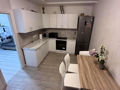 квартира за адресою Перлинна вул., 9