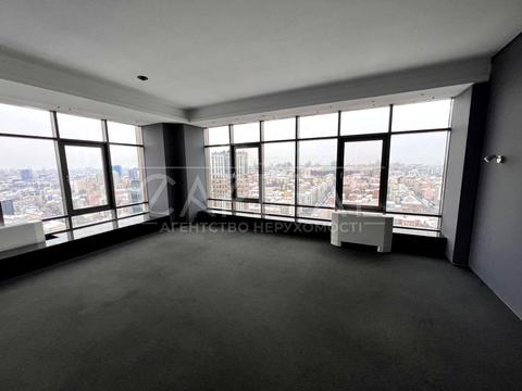 комерційна за адресою Велика Васильківська вул. (Червоноармійська), 72