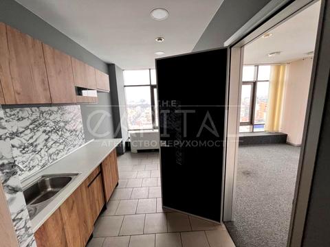 комерційна за адресою Велика Васильківська вул. (Червоноармійська), 72