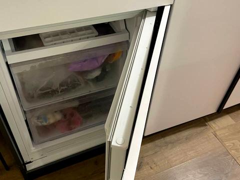 квартира за адресою Сім'ї Кульженків вул. (Петра Дегтяренка), 6