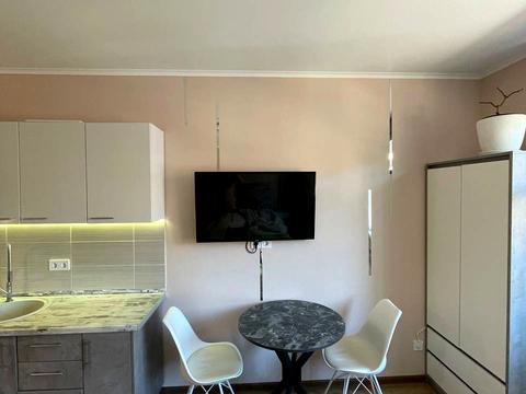 квартира за адресою Сім'ї Кульженків вул. (Петра Дегтяренка), 6