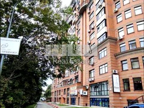 комерційна за адресою Лесі Українки бульв., 23-А