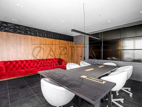 комерційна за адресою Кловський узвіз (Кловський), 7a