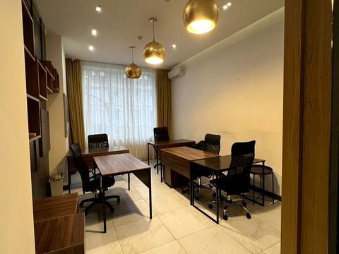 коммерческая по адресу Полтавская ул., 12