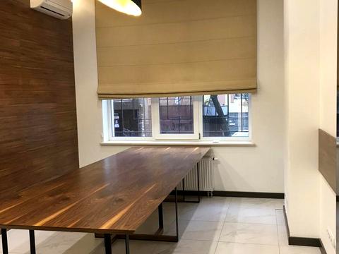 коммерческая по адресу Полтавская ул., 12