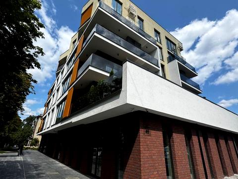 коммерческая по адресу Окружная ул., 43