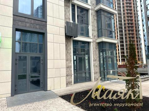 коммерческая по адресу Андрея Верхогляда ул. (Михайла Драгомирова), 19-А