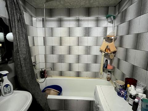 квартира за адресою Академіка Єфремова вул. (Командарма Уборевича), 18