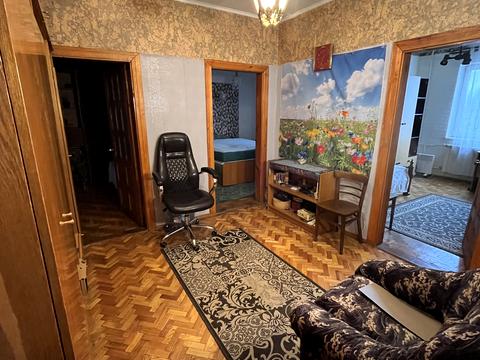 квартира за адресою Академіка Єфремова вул. (Командарма Уборевича), 18