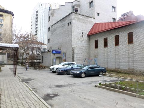 комерційна за адресою Мечнікова, 7