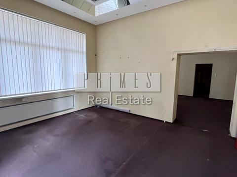 комерційна за адресою Олександра Кониського вул., 28А-30А